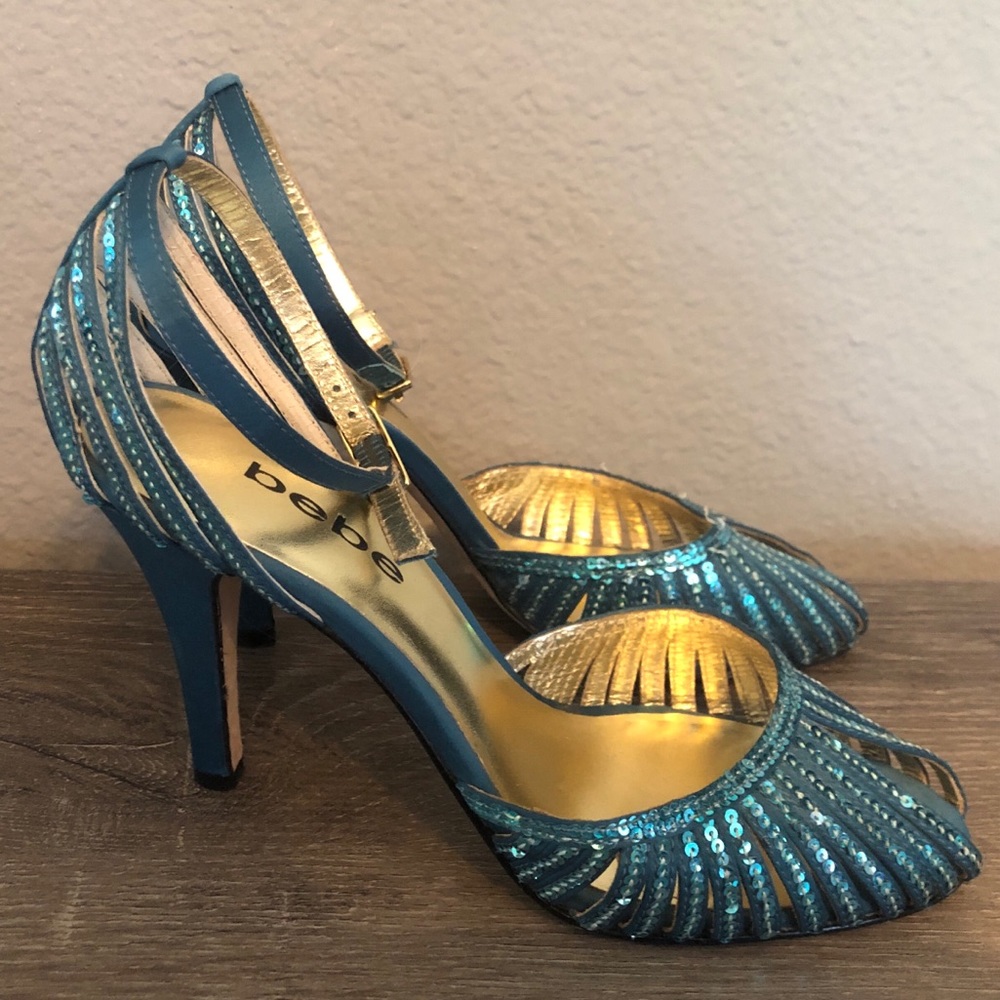 Sequin peep toe blue-green Bebe heels